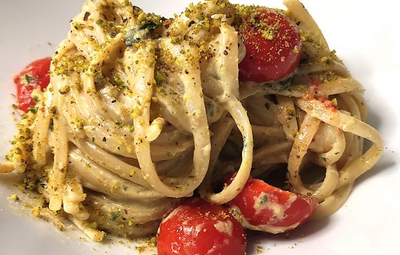 Linguine Ricotta e Pistacchio